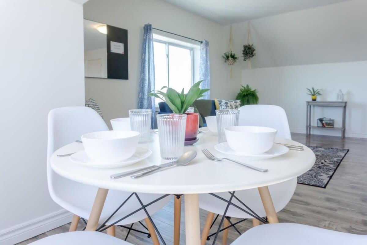 Amazing Location In Saint John 2 Bedroom Modern Parking New Exteriér fotografie