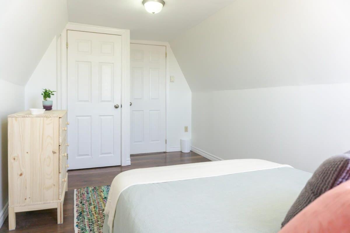 Amazing Location In Saint John 2 Bedroom Modern Parking New Exteriér fotografie